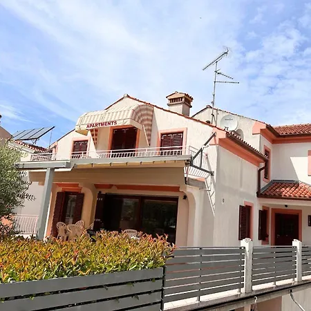 Pancur Appartamento Porec